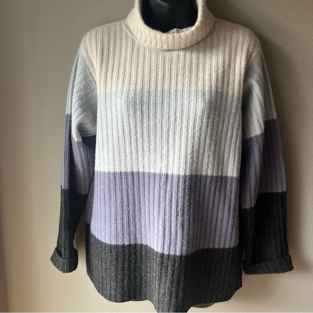 Rosanna Lambs wool Angora Sweater Blues Grays Turtle Neck Casual Career Medium